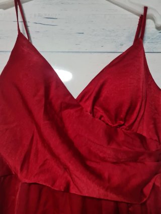 Vestido largo burdeos con abertura M