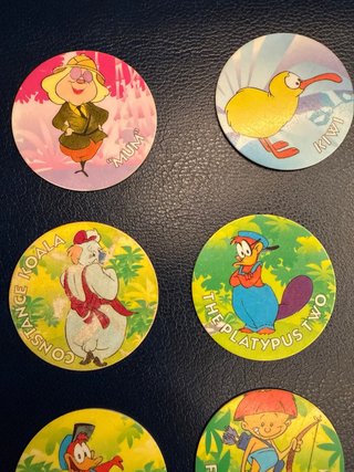 16 Tazos Tiny Toon Mega