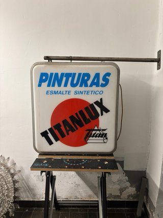 Cartel Luminoso Retro Pinturas Titanlux