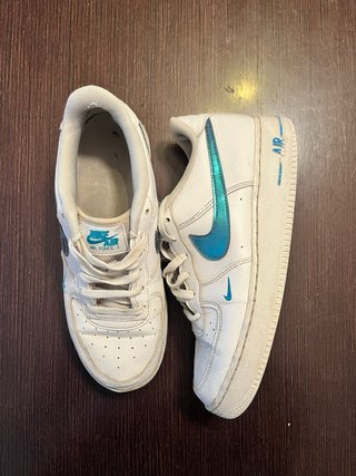 Zapatillas Nike Air Force 1 Blancas y Turquesa