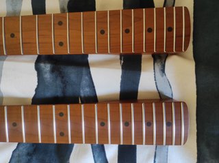 Mástil Arce Tostado Stratocaster Acero decal incl