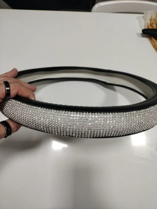 Funda de volante con diamantes