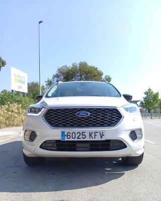 Ford Kuga Vignale 1.5 180cv Automático