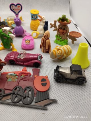 Figuras Kinder Sorpresa Años 2000