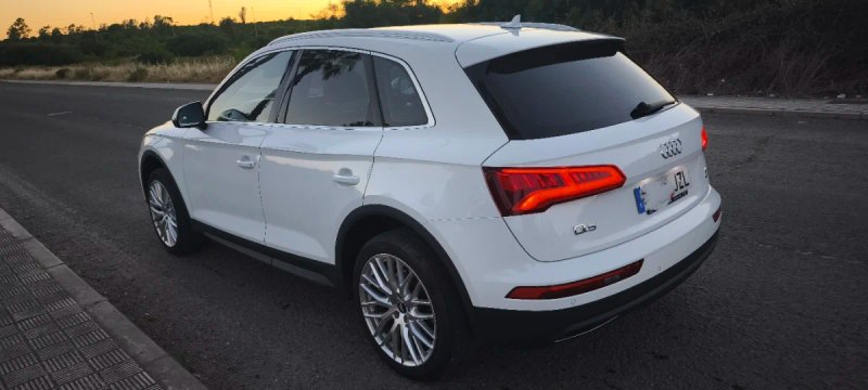 Audi Q5 2017 - foto 1