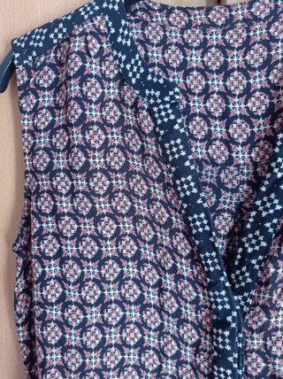 Vestido sin mangas estampado
