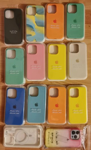 Custodie iPhone 13 Pro Apple in silicone, vari colori