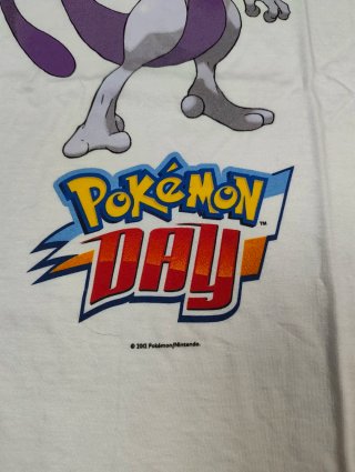 Camiseta Pokémon Day Mewtwo