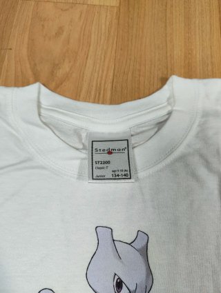 Camiseta Pokémon Day Mewtwo
