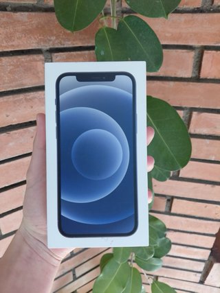 iPhone 12 Negro 64 GB (No enciende)