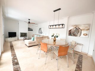 Alquiler vacacional villa cerca de Puerto Banús.