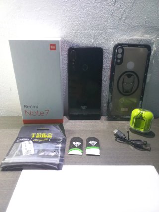 Xiaomi Redmi Note 7 + Accessori