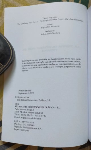 1* edición. La tierra olvidada por el tiempo.