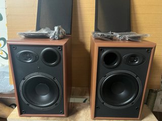 Altavoces amplificados Comm classroom speakers
