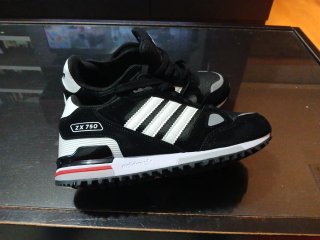 Zapatillas Adidas ZX 750
