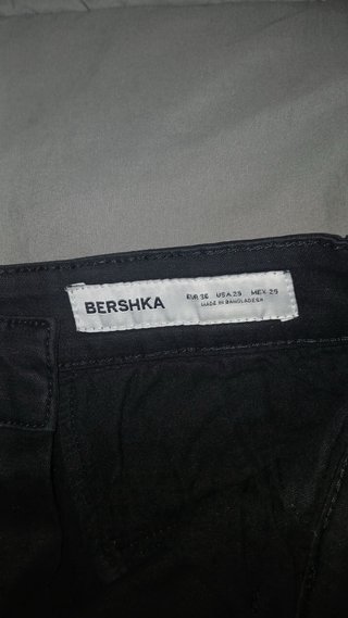 Pantalones cortos cargo negros