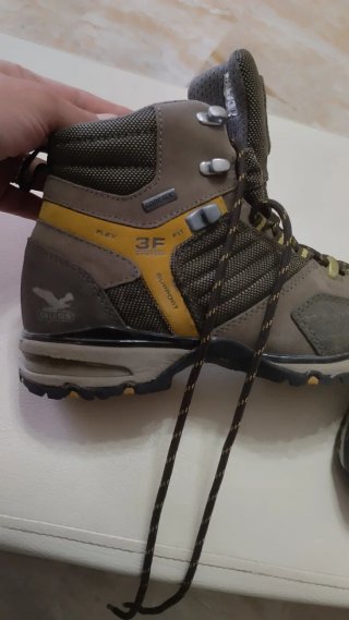 Scarpe trekking Salewa marroni
