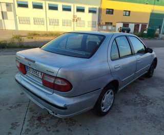 Nissan Almera 1999