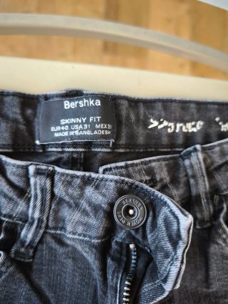 Calças de ganga cinzentas Bershka