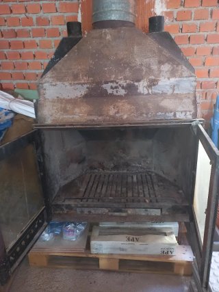 Chimenea leña con turbina y 9 metros tubos salida