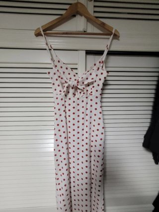 Vestido blanco lunares rojos elástico