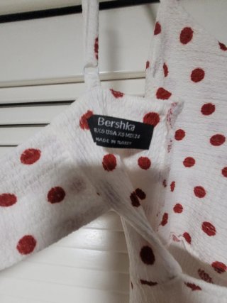 Vestido blanco lunares rojos elástico