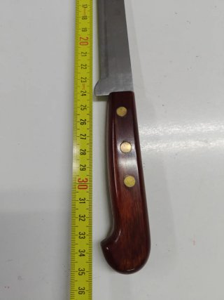Due coltelli da cucina Iberia