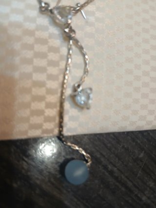 Conjunto collar y pendientes corazón azul