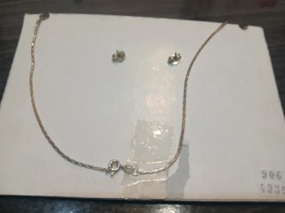 Conjunto collar y pendientes corazón azul