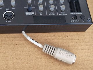 Micro-sintetizador Korg Volca FM