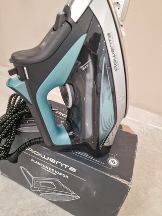 Plancha de vapor Rowenta Access Steam 2500W