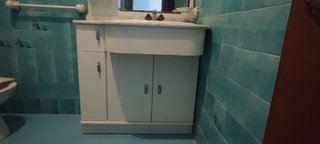 Mueble de baño con lavabo