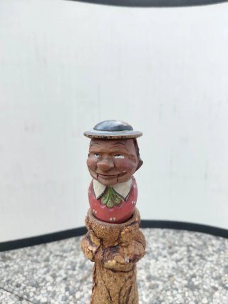 Portacandele in sughero con statuetta