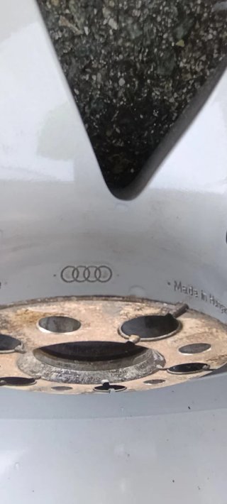 Llantas 17" Audi con Neumáticos Pirelli