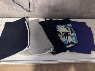 Pantalones cortos deportivos Talla M/L