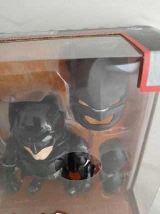 Metalfig Batman V Superman Armored Batman