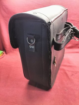 Mala em cabedal para moto