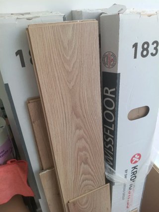 Suelo laminado efecto madera