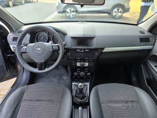 Opel Astra 2009