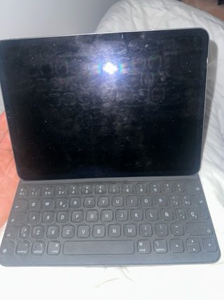 iPad Pro 11 + funda teclado original de apple