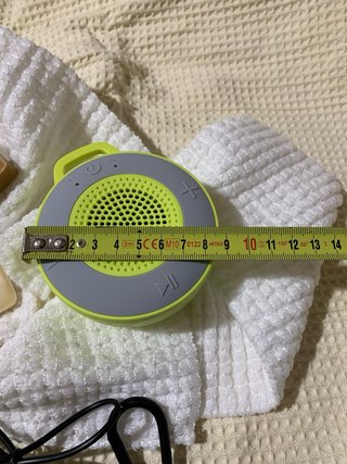 Altoparlante Bluetooth Amazon Basics Verde lime