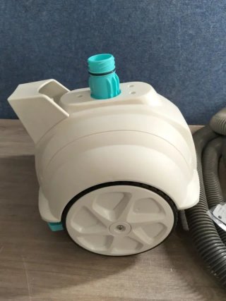 Robot limpiafondos Intex ZX50 con manguera