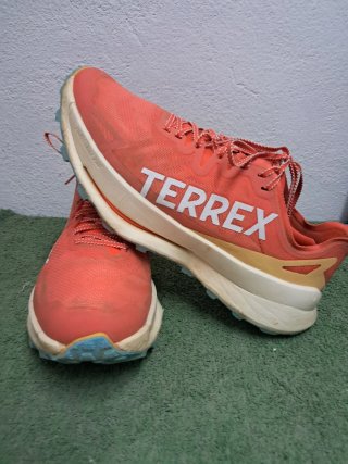 Adidas terrex