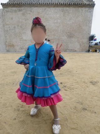 Traje de flamenca para niña