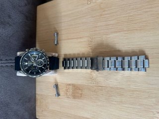 Reloj Seiko Cronógrafo Negro y Plateado