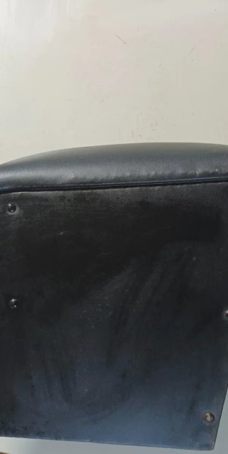 Consola portaobjetos Peugeot 504