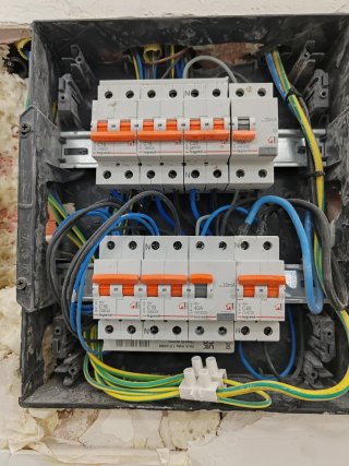Instalaciones eléctricas y fotovoltaica