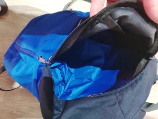 Mochila Kipsta Fútbol Negra y Azul