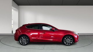 Mazda 3 2.0 SKYACTIV-G ZENITH 120 5P