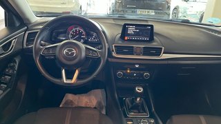 Mazda 3 2.0 SKYACTIV-G ZENITH 120 5P